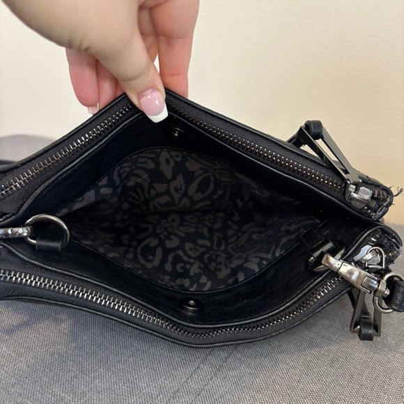 NWOT Jessica Simpson Black Camille Crossbody Bag - Picture 9 of 12